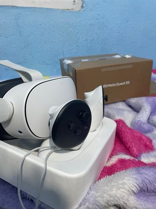 Meta Quest 3S VR Headset y Controles
