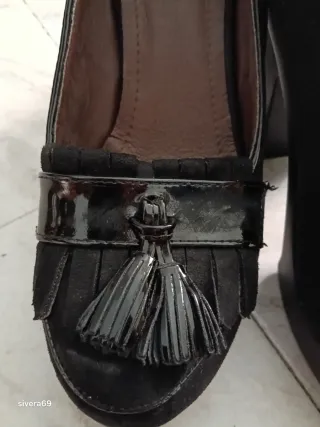 Zapatos de tacón ante negro