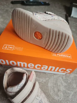 Zapato Biomecanics Talla 18 Floral