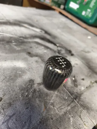 Pomo de cambio carbono D1 Spec