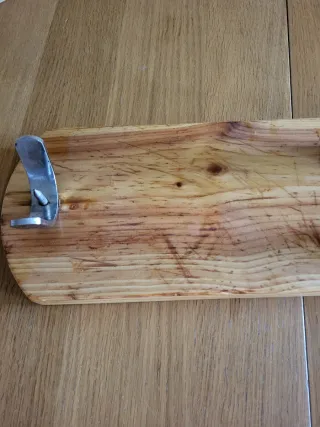 Jamonero de madera y metal