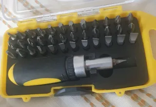 Juego de herramientas manuales