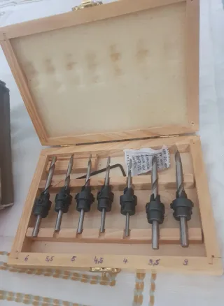 Juego de herramientas manuales