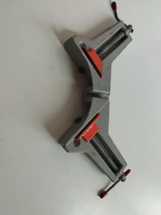 Morsa angolare per falegnameria