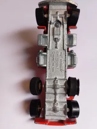 Hot Wheels Peterbilt Steering Rigs Rosso