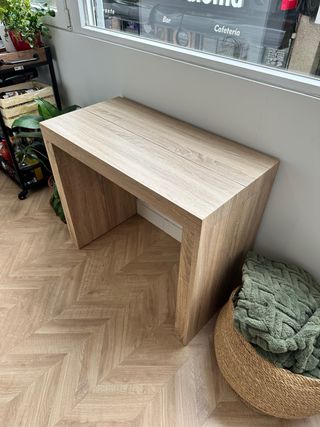 Tavolo consolle allungabile in legno rovere