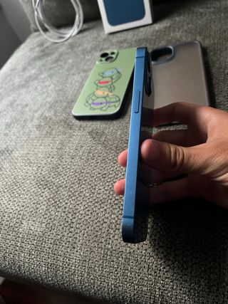 iPhone 13 Apple con Accesorios