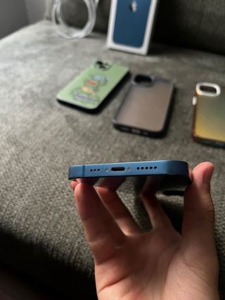 iPhone 13 Apple con Accesorios