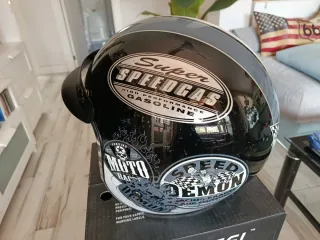 Casco Moto Jet Negro y Blanco