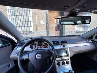 Volkswagen Passat 2006