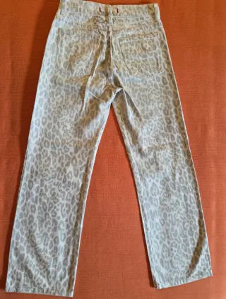 Vaqueros Zara niña estampado animal print