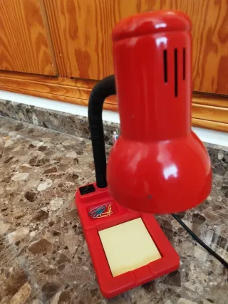 Lámpara Escritorio Roja Vintage retro 80s