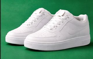 Zapatillas nuevas a la mitad de precio