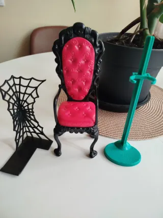 Lote Monster High: Muñecas y Accesorios
