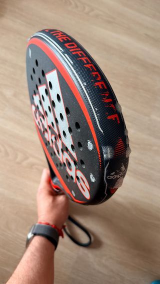 Pala Padel Adidas Essnova Carbon 3.0