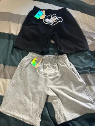 Pantalones Corteiz Negro y Gris