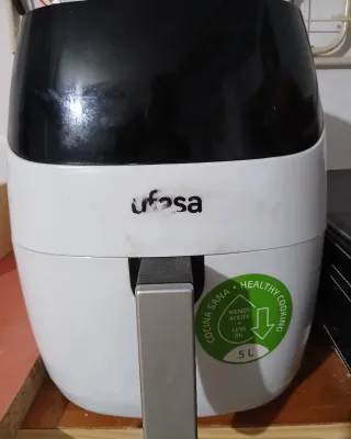 Freidora de Aire Ufesa 5L Cocina Saludable