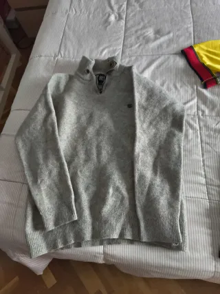 Jersey Banana Republic niño gris Talla M