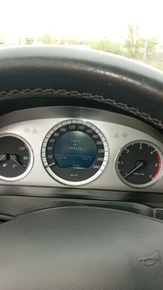 MERCEDES-BENZ Clase C 200 CDI 136CV 2008