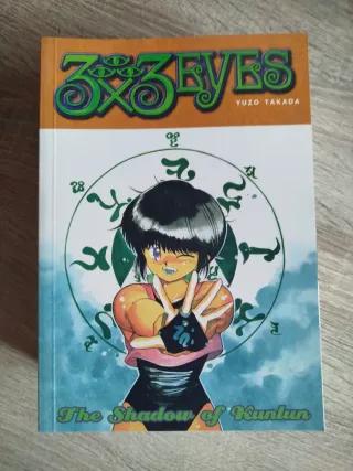 Lote manga 3x3 Eyes Dark Horse inglés