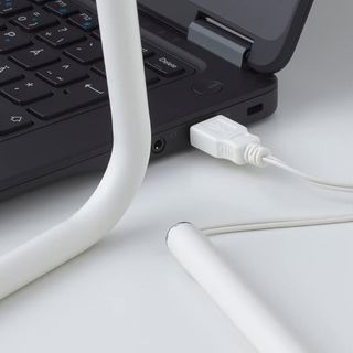 Lámpara de escritorio LED IKEA — blanco/plateado