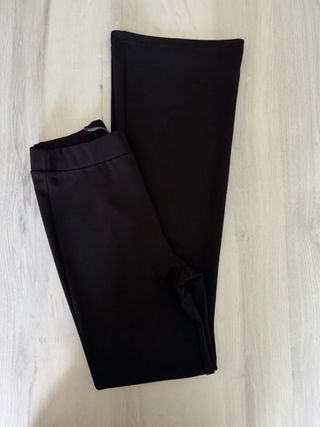 Pantalón negro Stradivarius - Talla M