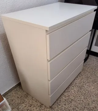 Cómoda 4 cajones Malm blanca