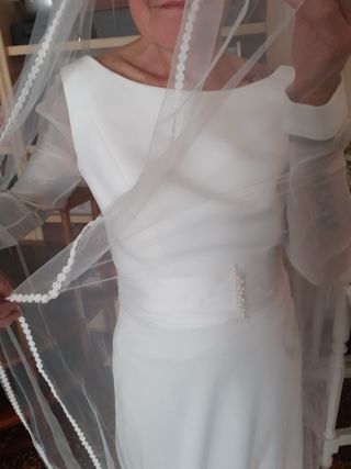 Abiti da sposa nuovi Tg 38/40 vendita prezzo l’uno
