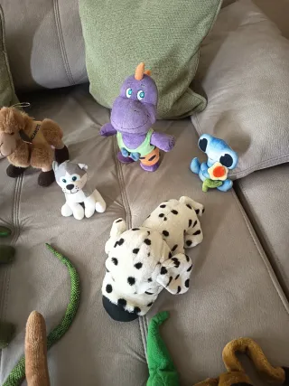 Lote de peluches variados