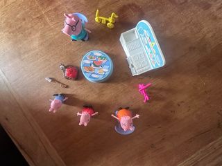Furgoneta Peppa Pig con figuras