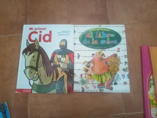 Colección de libros varios
