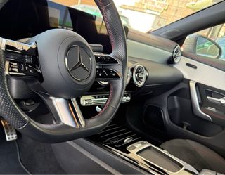 Mercedes-Benz CLA 200 2024 AMG Line