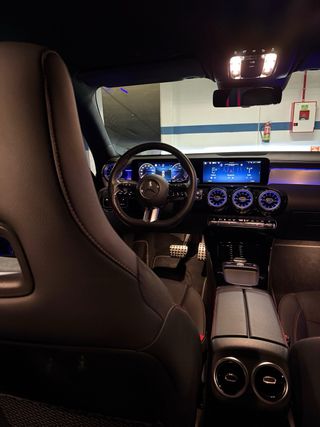 Mercedes-Benz CLA 200 2024 AMG Line