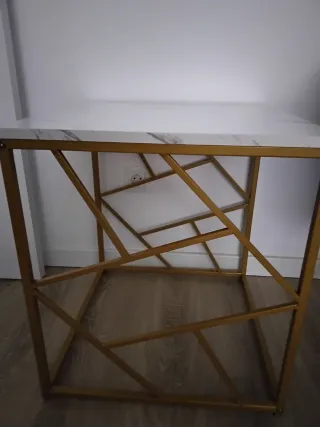 DOS PRECIOSAS MESAS( CHOLLO)