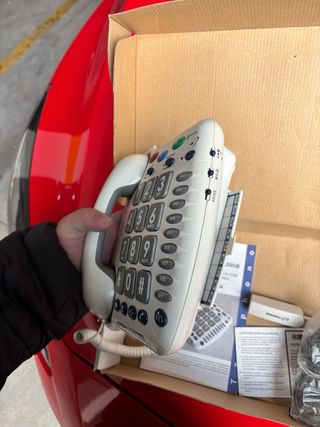 Teléfono Geemarc CL200VB para personas con audició