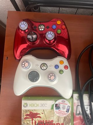 Xbox 360 + 2 mandos + 6 juegos