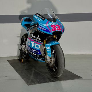 Moto2 tecstra motor honda