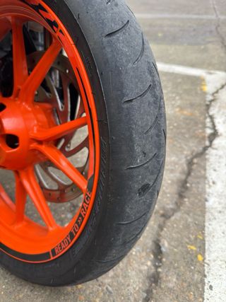 KTM 390 Duke NG Moto Naked Negra/Naranja