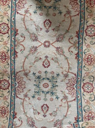 Alfombra Persa Beige y Roja