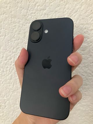 iPhone 16 Nero 128GB Batteria 100% cicli 6