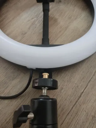 Aro de luz con trípode y soporte móvil
