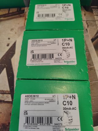 1 Dpn vigi A9DE2610 C10 30mA diferencial Automátic