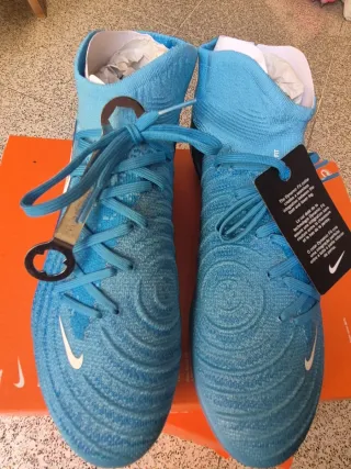 Nike Phantom Luna II Elite SG-Pro 42 NUEVAS