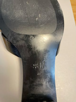 Sandalias H&M tacón ancho bajo negras