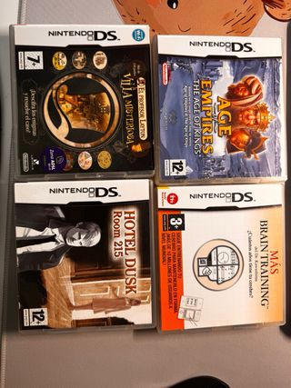 Nintendo DS Blanca + 4 Juegos
