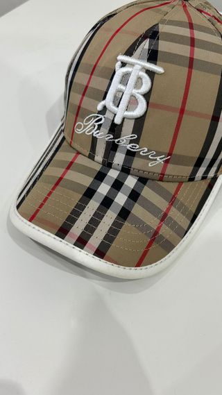 Gorra Burberry Clásica Check Marrón
