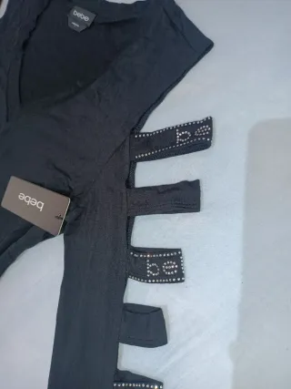 Top Manga Larga Negro. Marca Bebe.