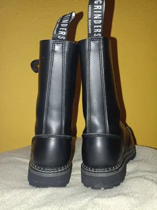 Botas Grinders Heraldo Derby 14 ojales
