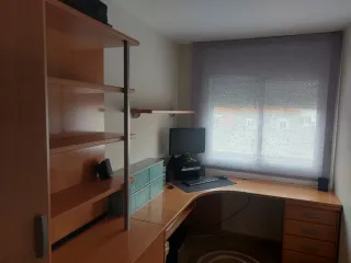 Escritorio y mueble de estudio
