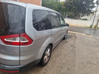 Ford Galaxy 2009